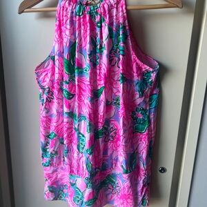 LILLY PULITZER Gorgeous riot of colors.